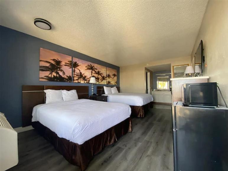 Days Inn By Wyndham Ontario Airport Eksteriør billede